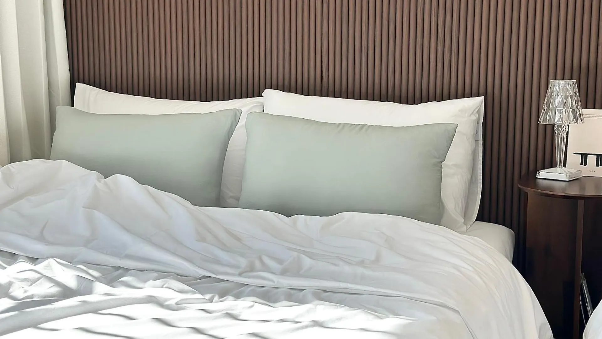 New, 3Min To Hapjeong St, Airport Bus Stop, 8Min To Hongdae & Mangwon Market, Han River Park, 2Br 3Qb Full Of Sunshine, Hotel Bedding, City Nature Seoul South Korea